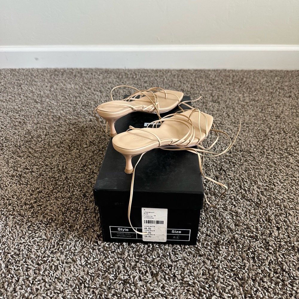 LPA Lucia Heel in Nude, size 6.5 - Picture 6 of 8